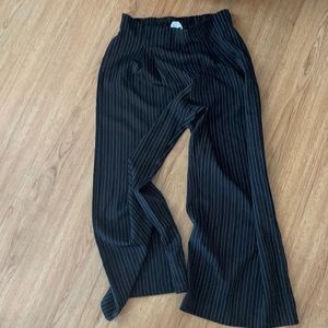 Sienna Sky Black wide leg striped pants SIZE L worn once